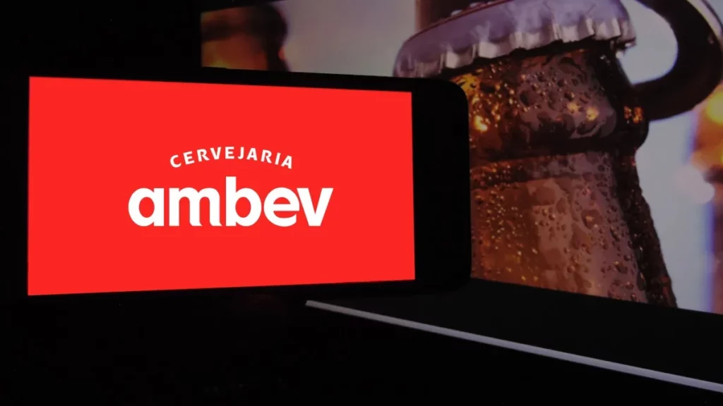 ambev abev3 faz uma mudan a inesperada no cfo por m o mercado n o percebe altera o na tese entenda bfc22262