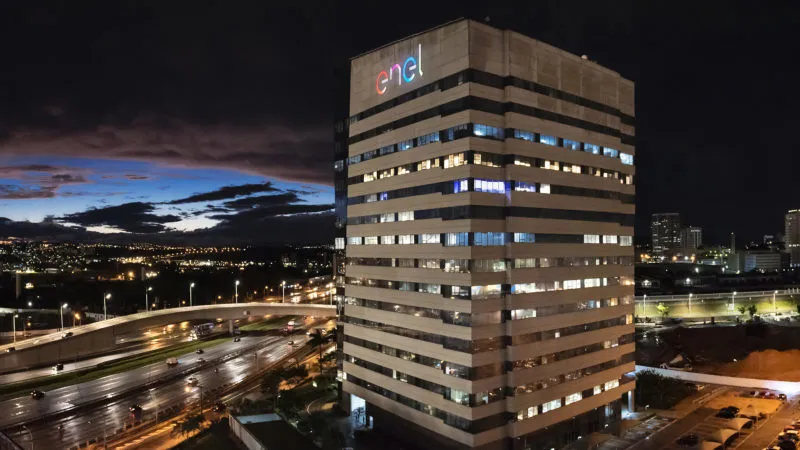 enel brasil alcan a 3 2 milh es de clientes beneficiados pela tarifa social bf563188