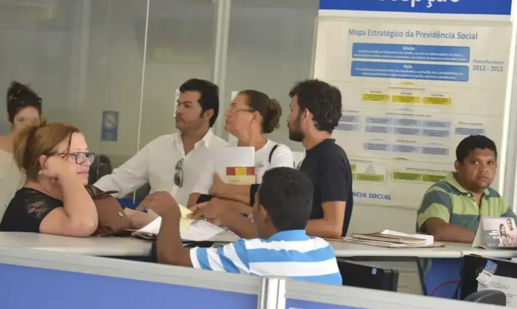 inss greve de peritos aumenta fila para benef cios entenda b29f687c