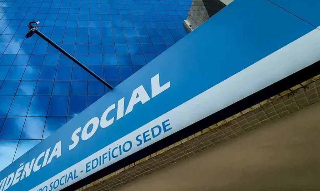 aposentados e pensionistas fiquem atentos inss emite aviso sobre a prova de vida d397bb5d