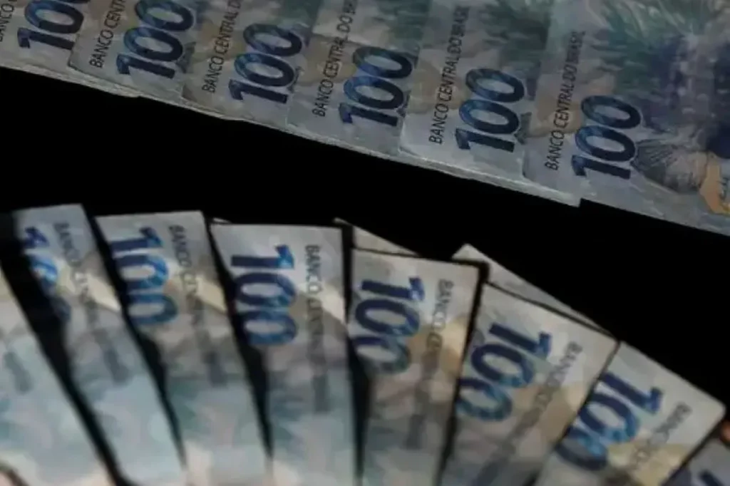 brasileiros recebem at r 6 2 mil esta semana veja quais pagamentos ser o feitos de 17 a 21 de mar o fc9c4d60