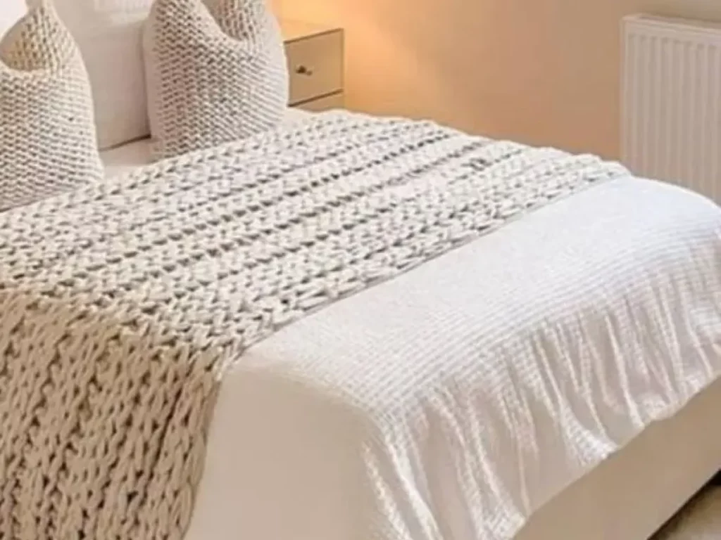 peseiras de croch que v o transformar sua cama com eleg ncia e muito luxo 34c03f48